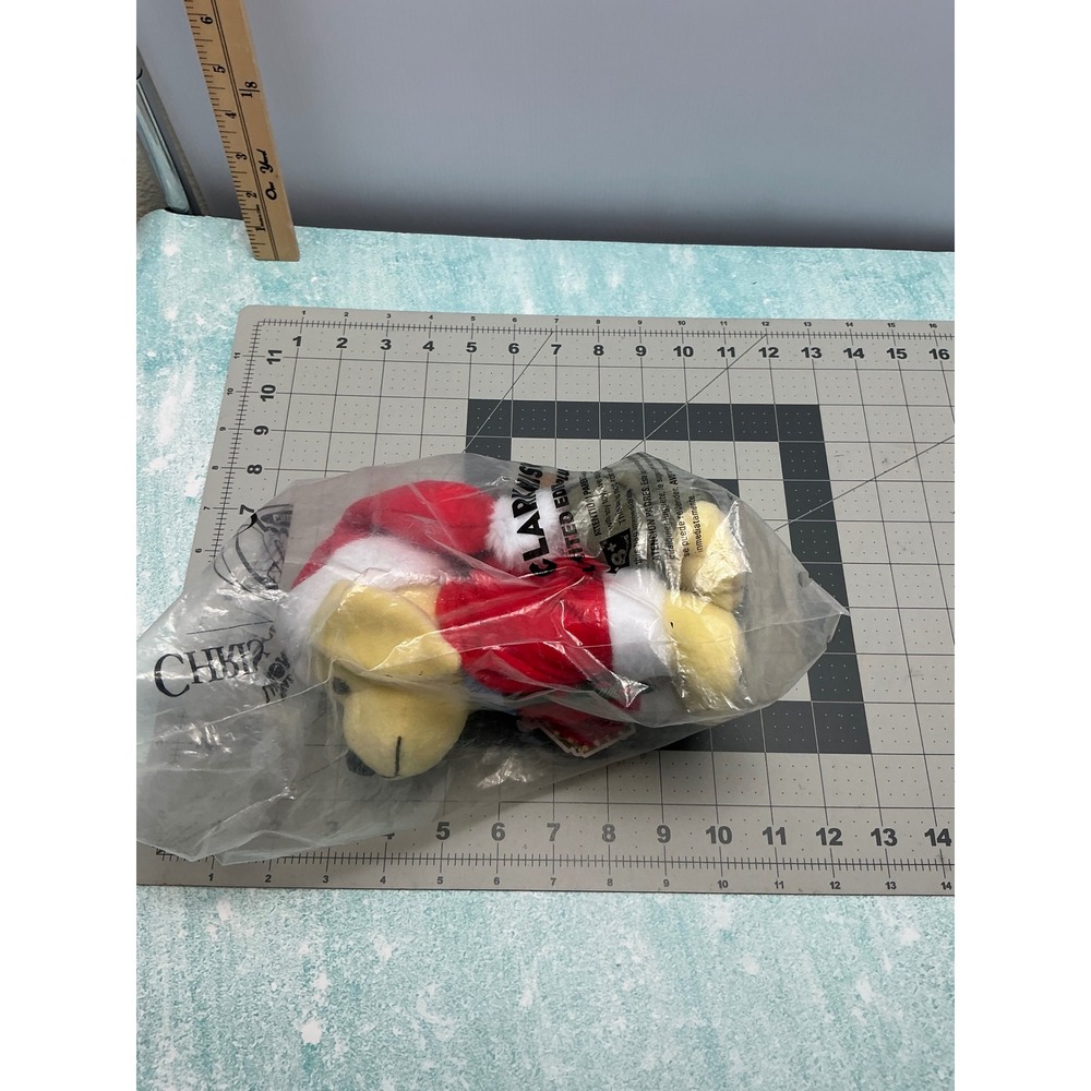 Raising Canes Clark Griswold 2022 Limited Edition Plush Puppy Christmas Vacation - Picture 8 of 10